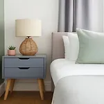 Modern 2 Bed Flat In Primrose Hill